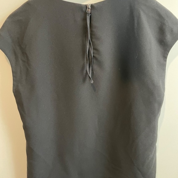 Black structured blouse - Picture 2 of 2